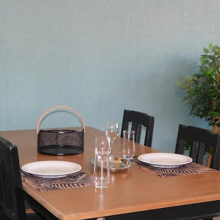 T2 Standing Vitoria Climatise Avec Parking, Proche Apartment
