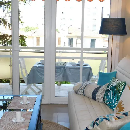T2 Standing Vitoria Climatise Avec Parking, Proche 公寓 *